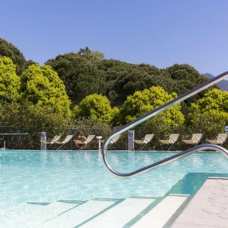 阿金图公园酒店 酒店